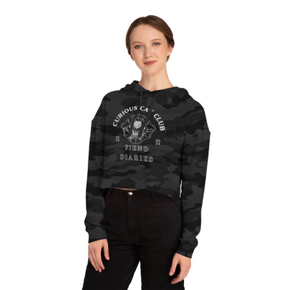 CAMO CURIOUS CAT CLUB CROP HOODIE